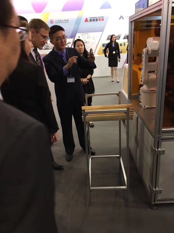 鐳爍光電為中國一帶一路項(xiàng)目添磚加瓦