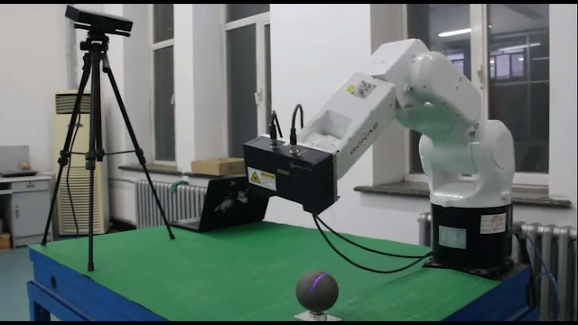 激光3D輪廓傳感器在國(guó)內(nèi)多家大學(xué)實(shí)驗(yàn)室項(xiàng)目通過驗(yàn)收